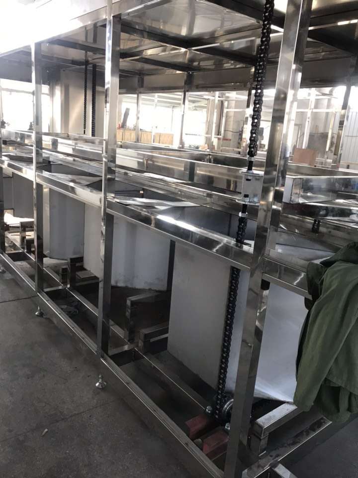 全自動(dòng)超聲波清洗機(jī)在工作時(shí)對溫度的要求